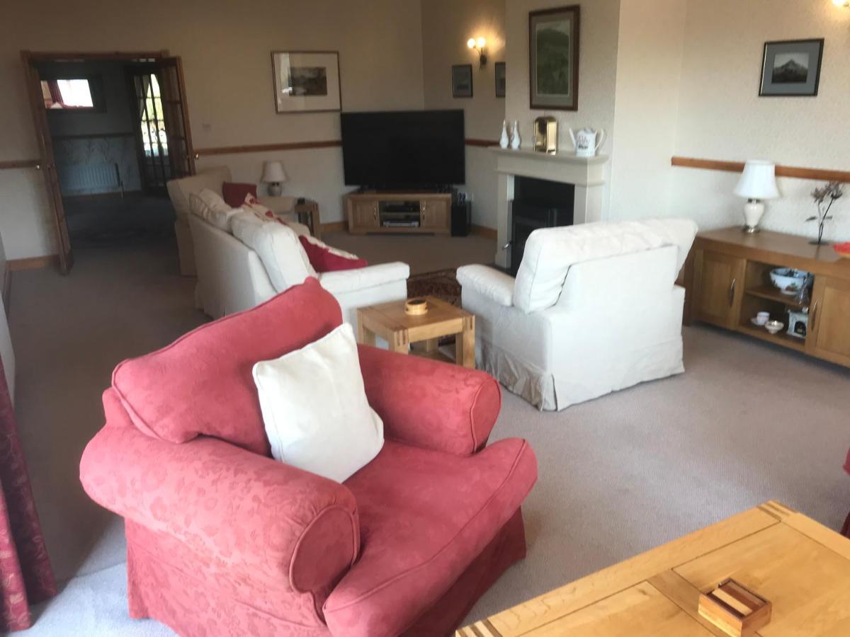 Heulwen Guest House Dolgellau Esterno foto