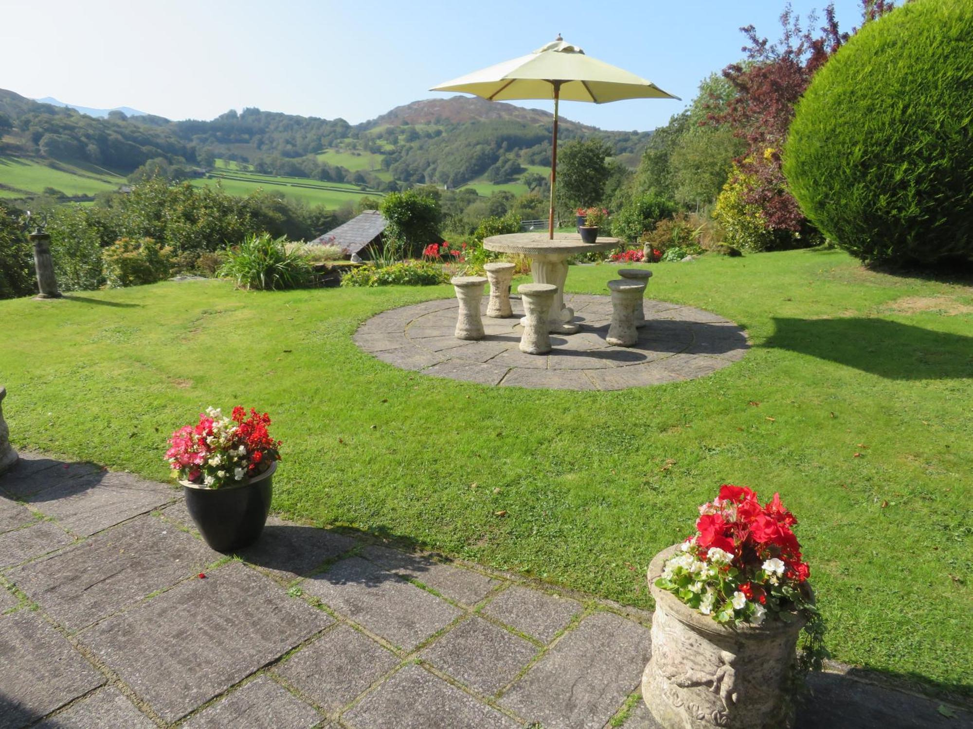 Heulwen Guest House Dolgellau Esterno foto