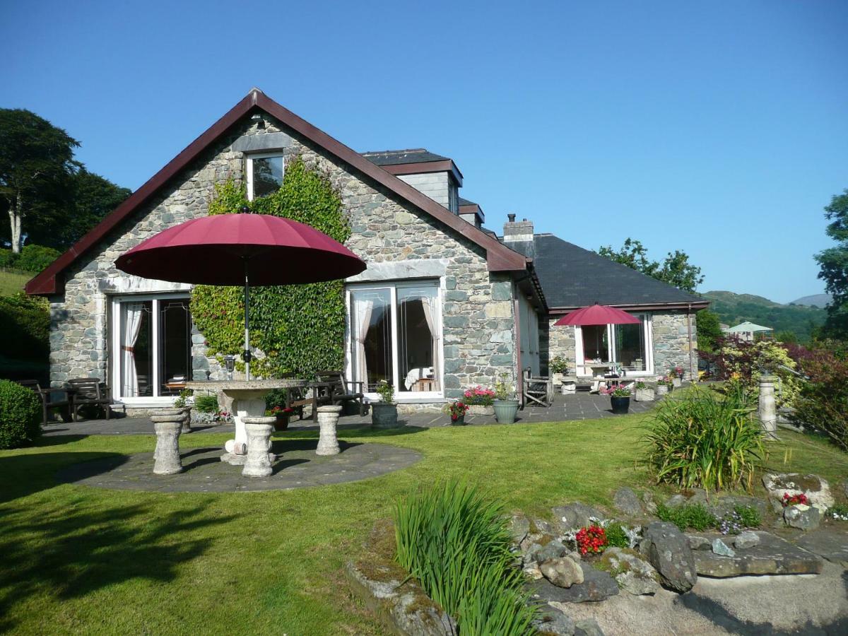 Heulwen Guest House Dolgellau Esterno foto